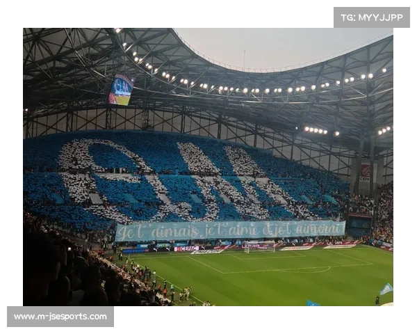 格林伍德2026年打入8球,以14球领跑法甲射手榜 格林伍德2026年打入8球,以14球领跑法甲射手榜